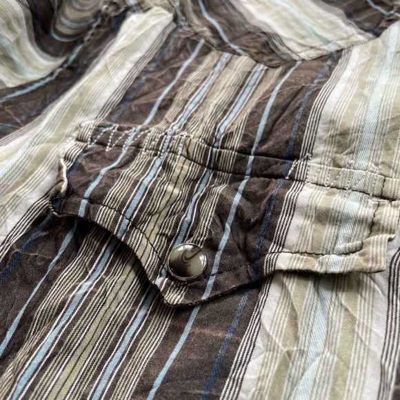 Western Style Pearl Button Up Long Sleeved Striped Shirt by 7 Diamonds - Picture 2 of 9